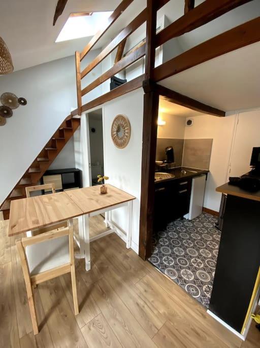 Le Cocon - Appartement En Hyper Centre Blois Exterior photo